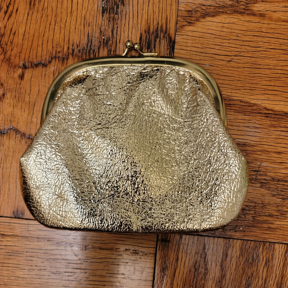 Vintage St. Thomas Metallic Gold Coin Purse